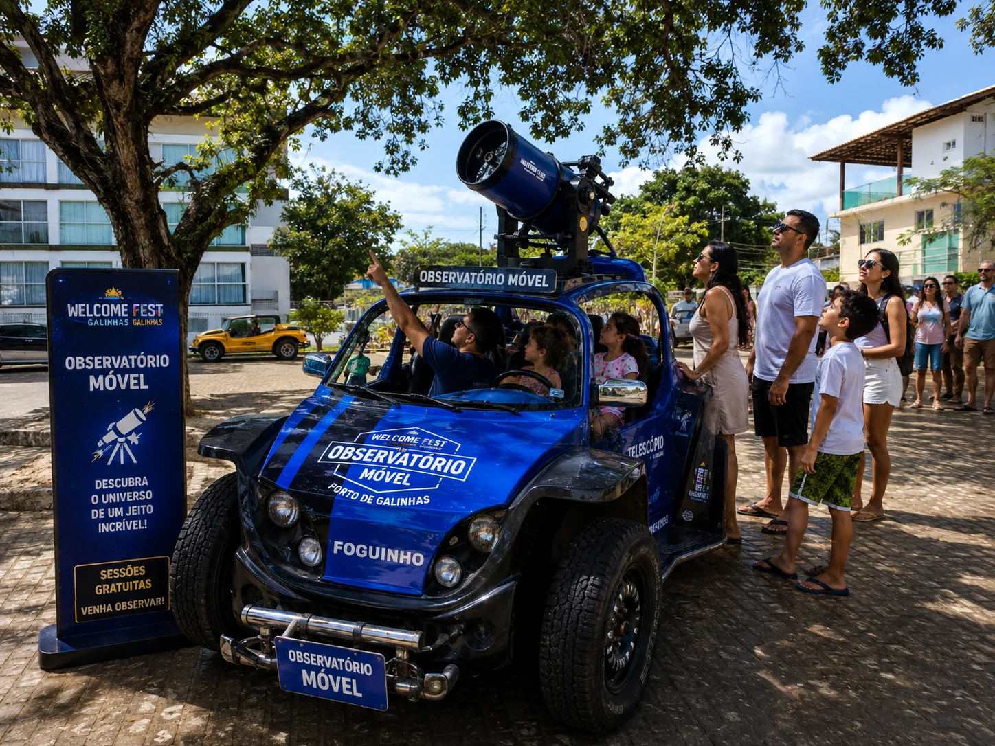 Foto fornecida do Observatório Móvel com visitantes em Porto de Galinhas